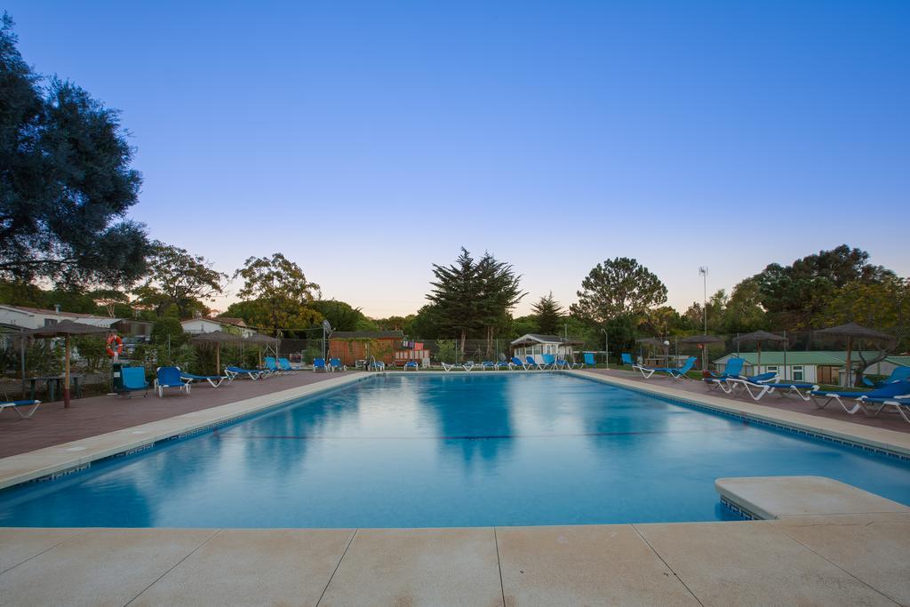 Complejo Turistico & Camping Cabopino Marbella Exteriér fotografie