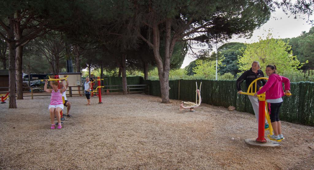 Complejo Turistico & Camping Cabopino Marbella Exteriér fotografie